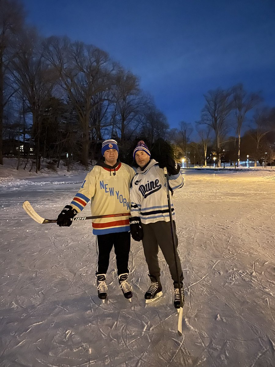 jakas891's tweet photo. Great time on the pond! @frankie_kokos https://t.co/gwYyel2r1y