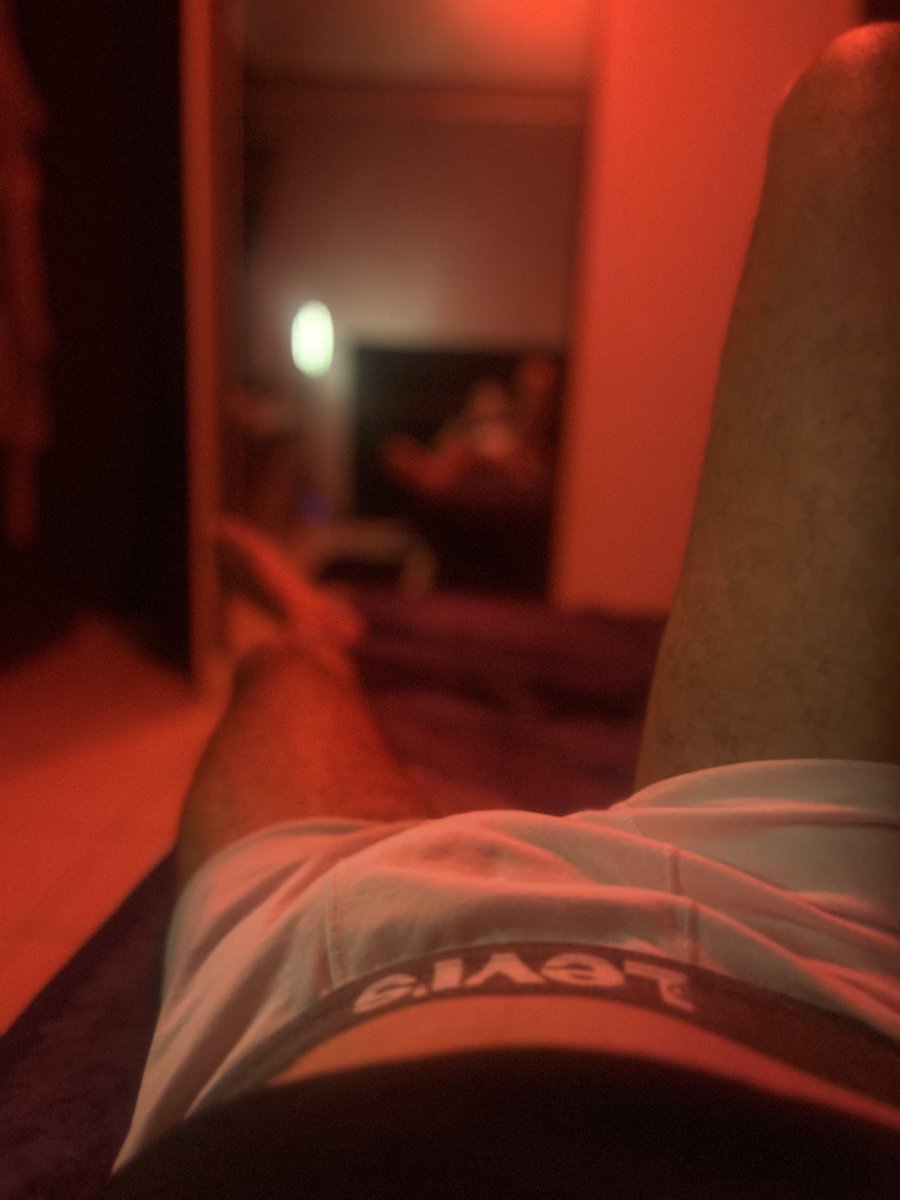 Unico_Prince_'s tweet photo. Boa noite como vocês estão ? 
Por cá eu to assim! https://t.co/Ybu4MyzYFe