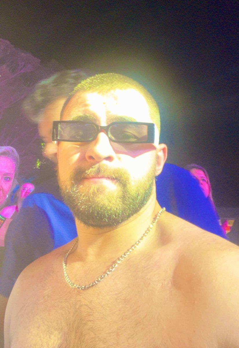 little gaucho 🏳️‍🌈👨‍🎤🦑🇧🇷 tweet media