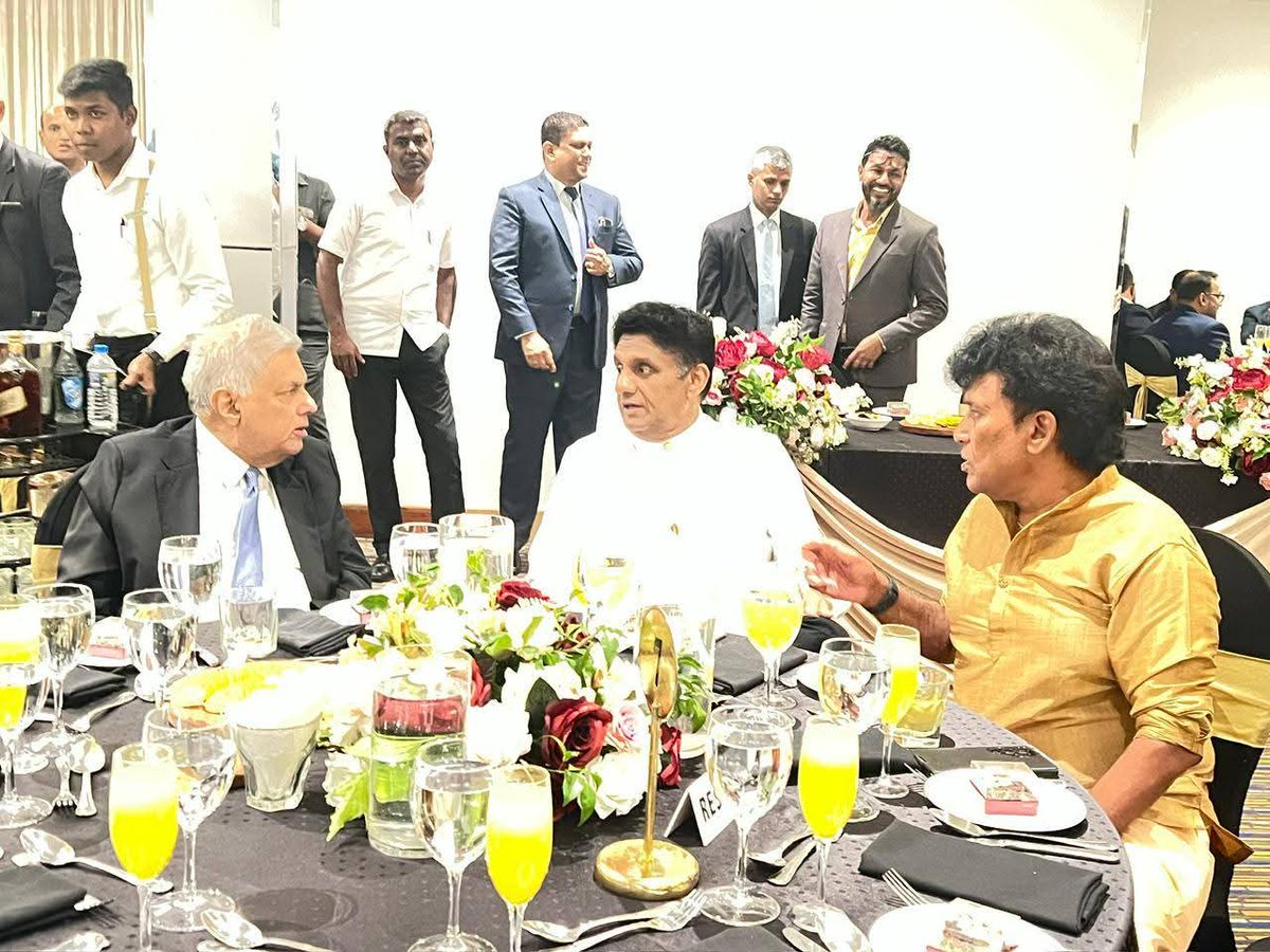 chamithwije's tweet photo. @sajithpremadasa / @RW_SRILANKA 

ජෙප්පෝ කලබල වෙන්න එපා...!!! 

#SriLanka #lka https://t.co/H7ODXrAmXI
