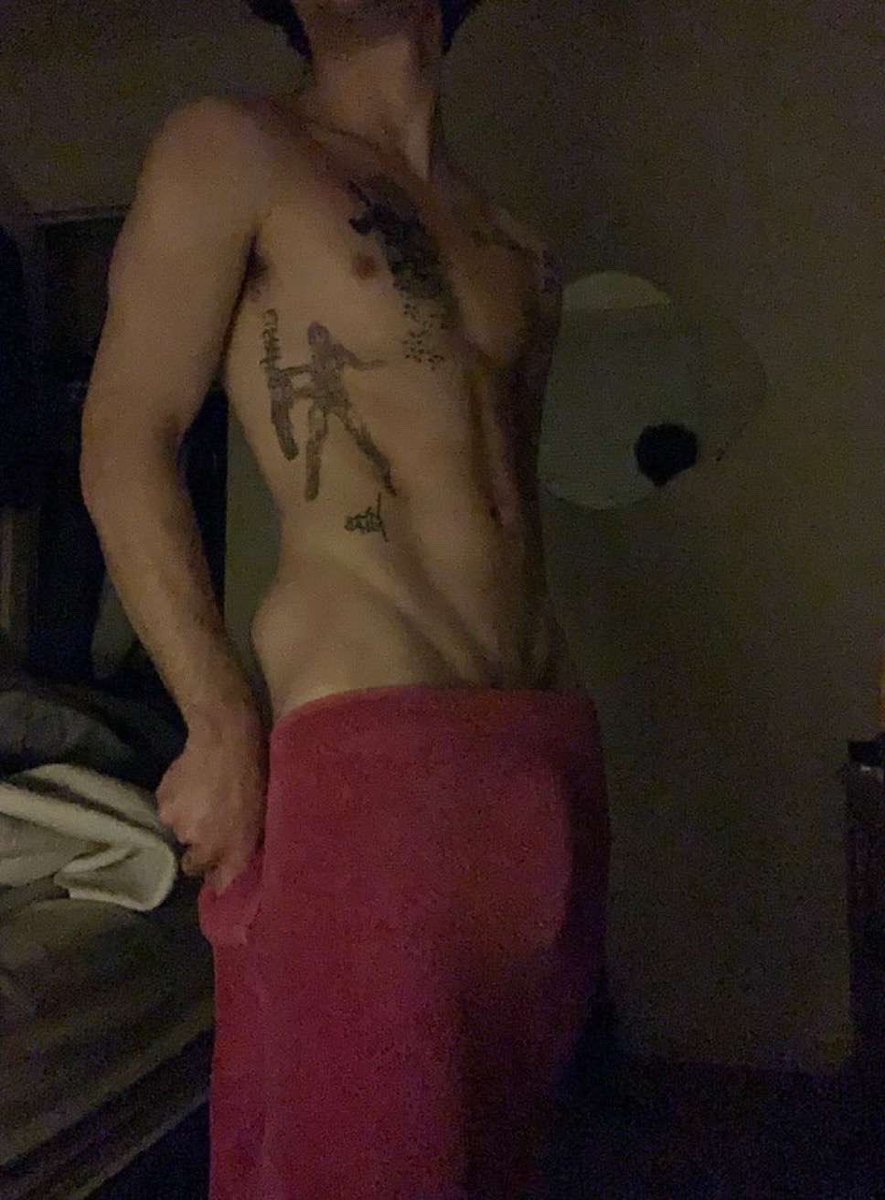 kyleswrldview's tweet photo. how’d i look?

nsfwtwt https://t.co/TGnnlOx5Vg