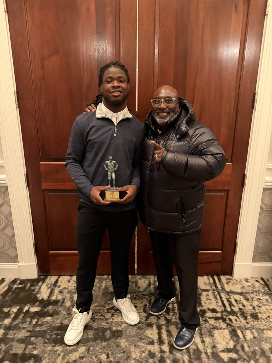 AmirMaddrey8's tweet photo. Grateful for the opportunity to attended the mini max award ceremony today to be recognized @MaxwellFootball https://t.co/MSlPk76Dkm