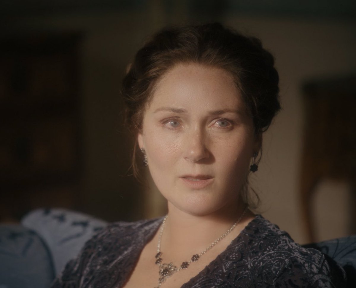 vibridgerton's tweet photo. i really need ruth gemmell to win some awards for her portrayal of violet bridgerton. what a FEAT to curate a character with such grief and hope and frustration and love without it looking like a caricature. her season 2 and season 4 performances especially are incredible https://t.co/TcOrr7fPo6