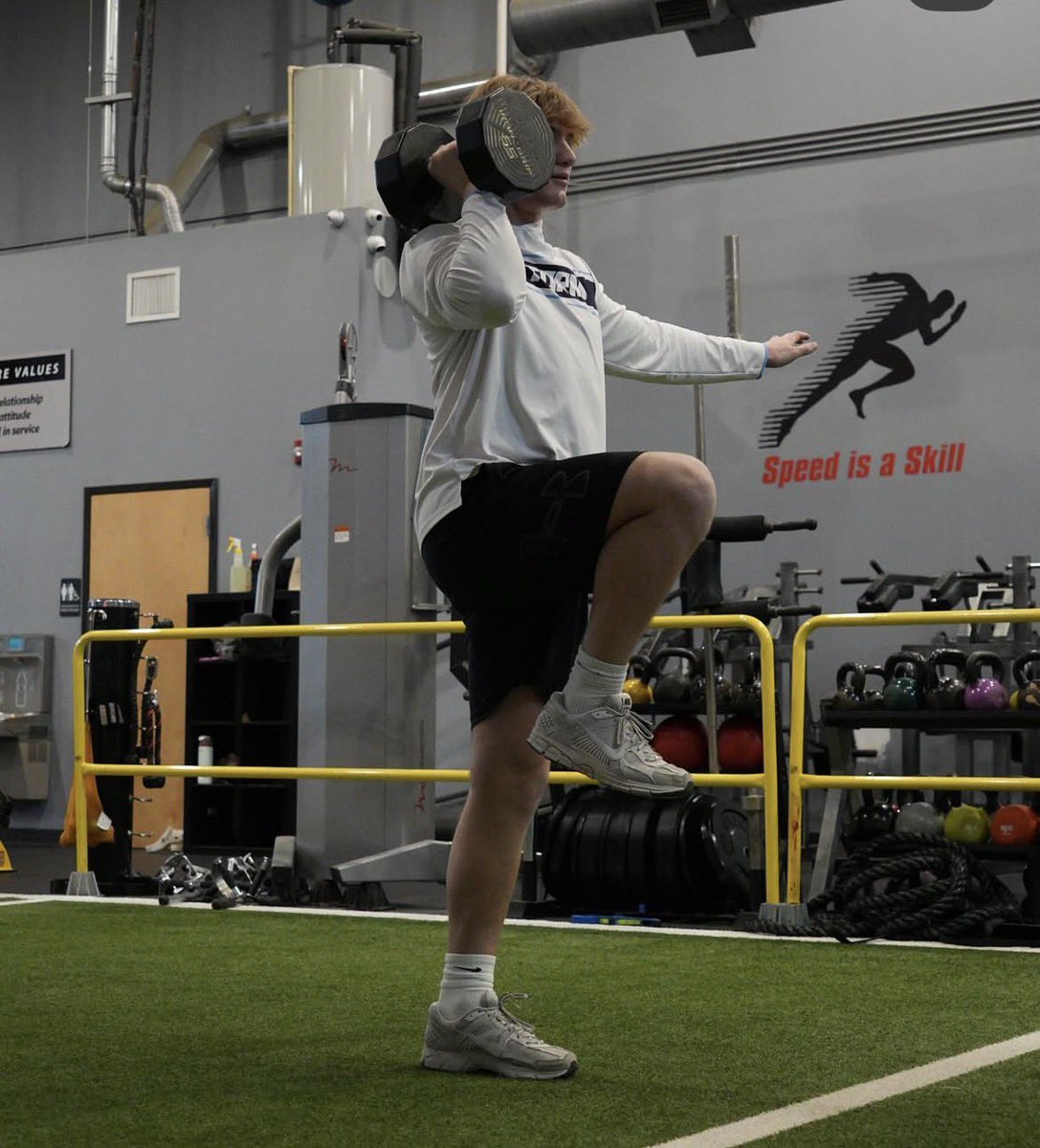 Tyler Hodges tweet media