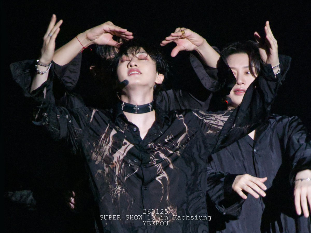 YEEROU💙 tweet media