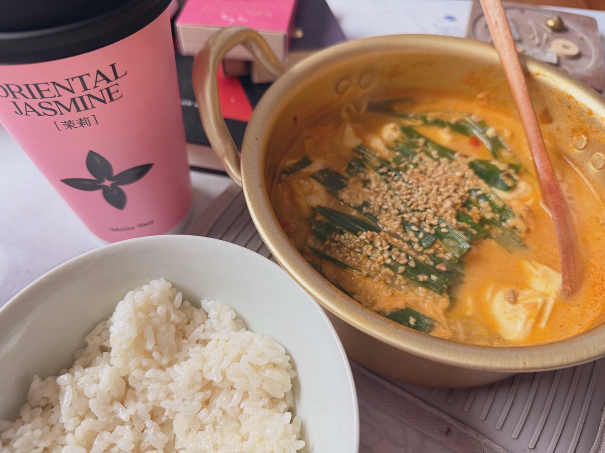 Tiamat_Ryuryu22's tweet photo. 2/1 Gratitude List 

⚜️ can’t believe it’s already February 😲

#EnnGrateful #EnnaAlouette #Boennappetit https://t.co/odZD1LQ4AJ