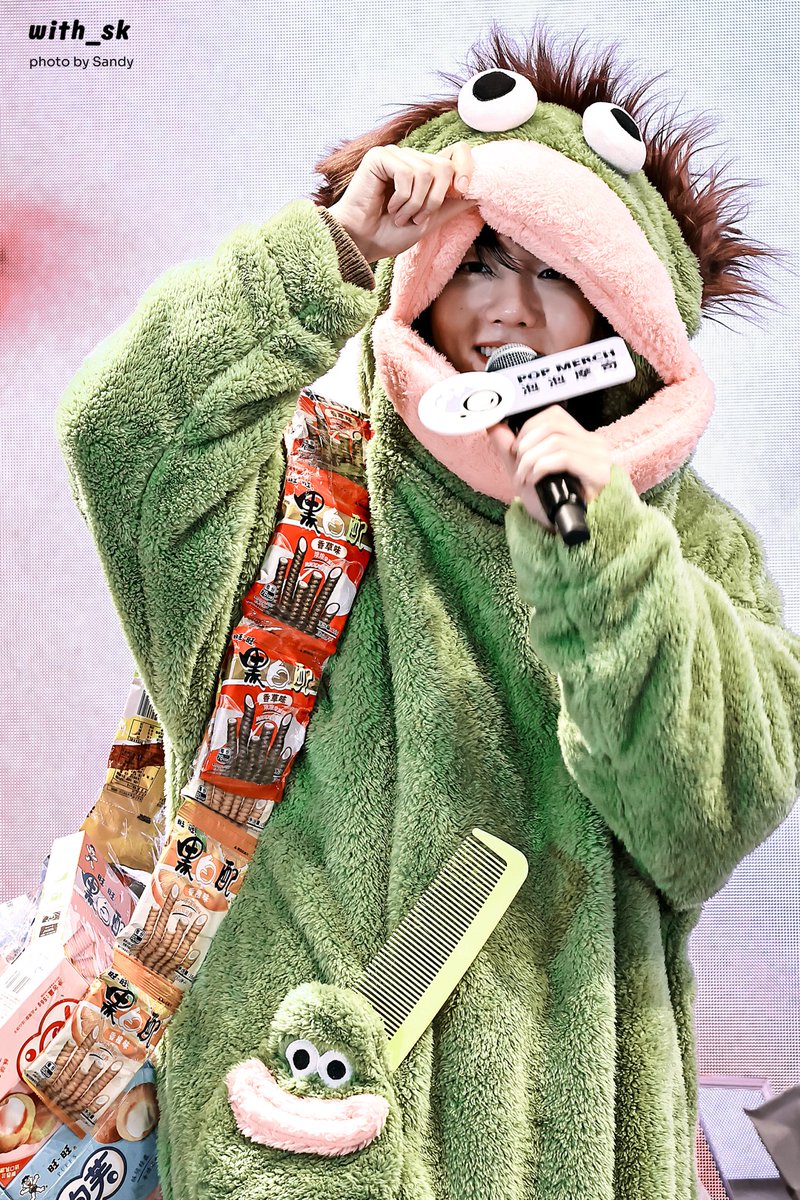 𝐰𝐢𝐭𝐡_𝐬𝐤 tweet media