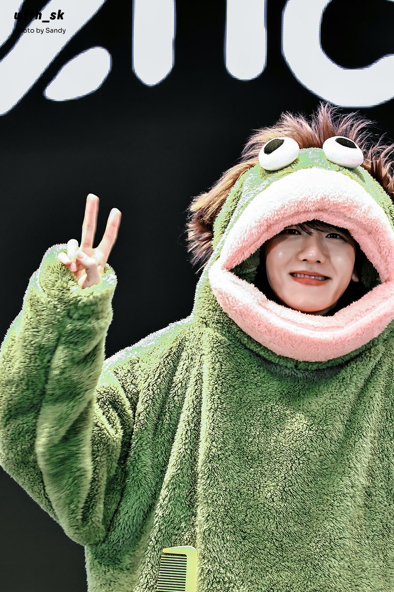 𝐰𝐢𝐭𝐡_𝐬𝐤 tweet media