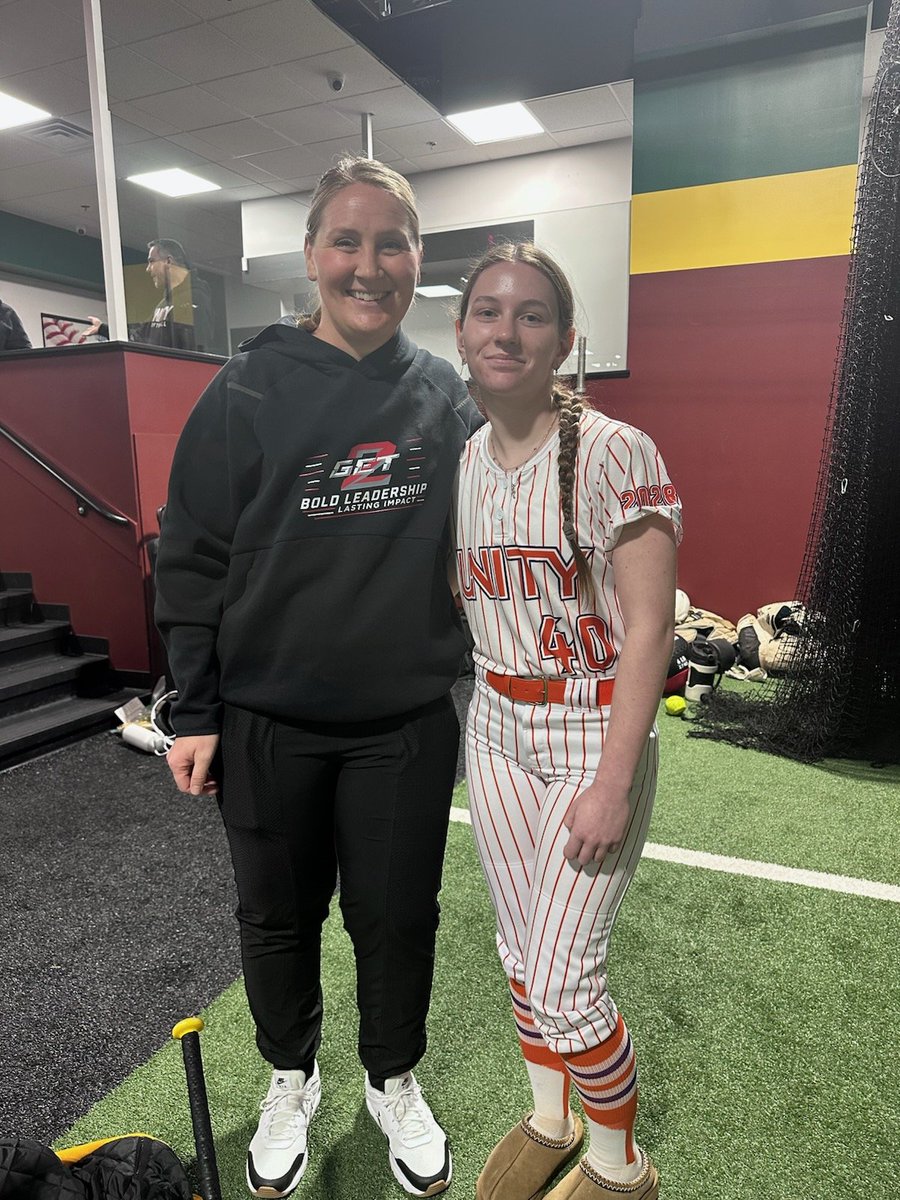 ryslack28's tweet photo. What a great weekend putting in the extra work in the Unity Lab and having my skills put to the test with @ODM_Testing 💪🏽🥎
Awesome opportunity to work with Coach Steinman @coach_steinman and learn some new skills. I especially enjoyed the mental sports workshop with @Get2Impact_ 
#40 #BuiltDifferent 💜🧡
@UnityFleck16 @VAUnitySB 
Thank you @DBATSPORTS for hosting us!
@DiamondAddicts @eastcoast_sb @ExtraInningSB @Sports_Recruits @SBRRetweets @ESUSoftball @KutztownU