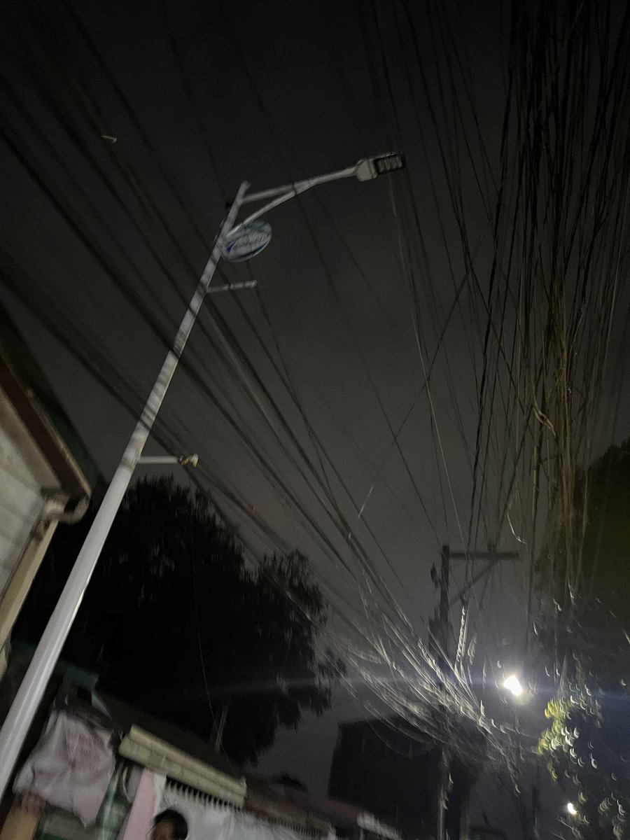 デール tweet media