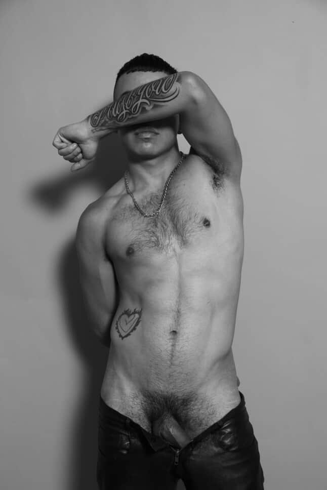 RickyCaballer's tweet photo. Si me gustaron estas fotos🥵 https://t.co/0gpEE9jl8z