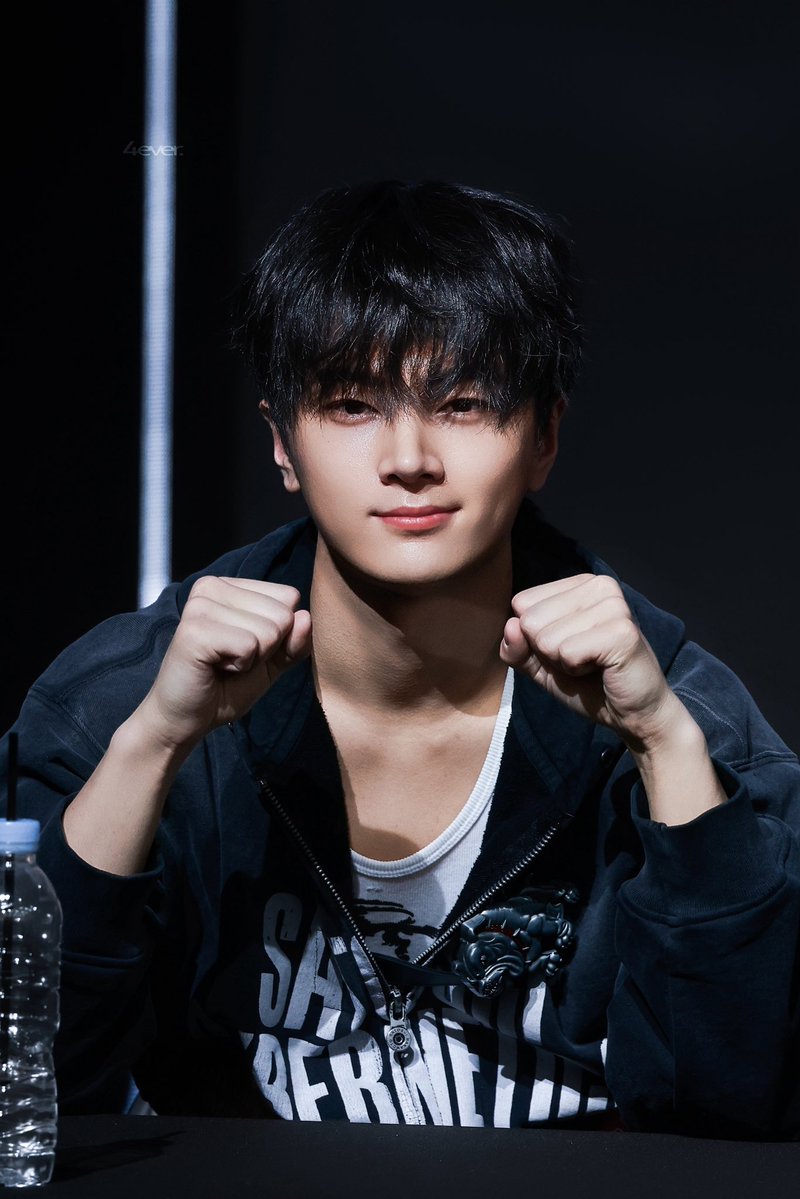 jongpetite's tweet image. MY ROTI ANGET 😭