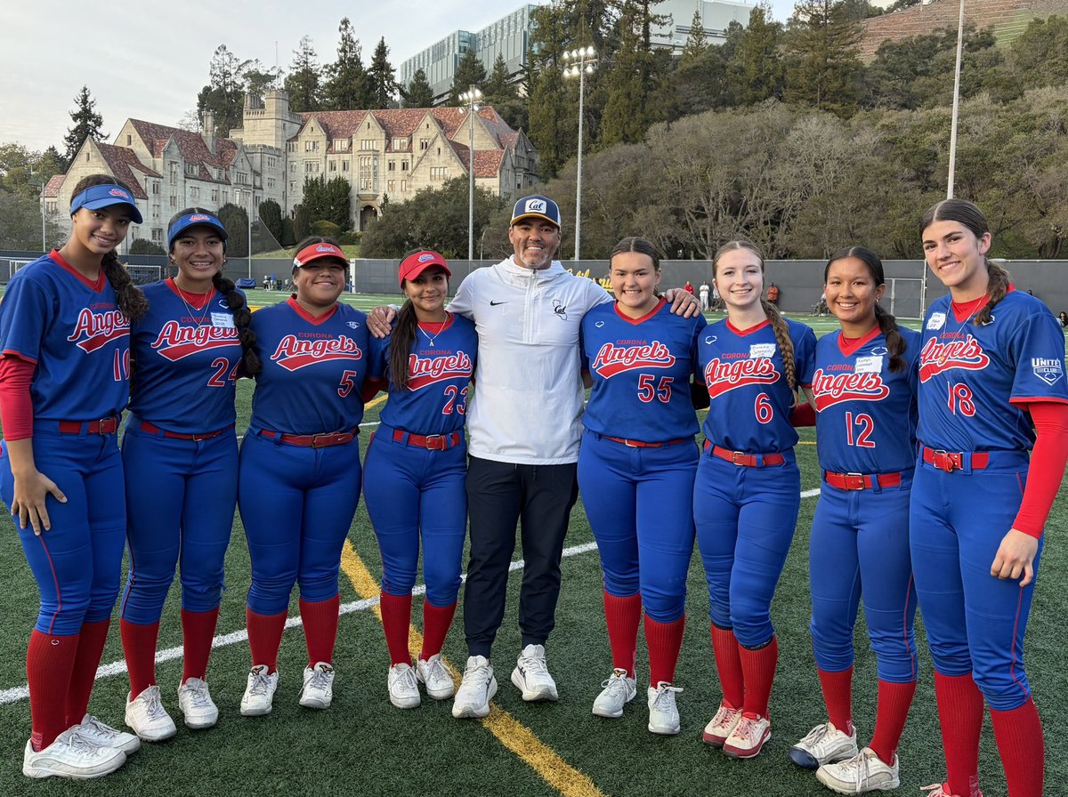 Thank you to Coach Singleton <a href="/CoachSingCal/">Steve Singleton</a> , Coach Gib, Coach C <a href="/CamilleCorona/">Camille Corona</a> , and Coach Rex <a href="/CoachRexCal/">Chelsea Rex-Singleton</a> for allowing me to explore your campus and giving me a chance to see what it takes to be a Bear. Go Bears!!🐻💙<a href="/CalSB/">Cal Softball</a>