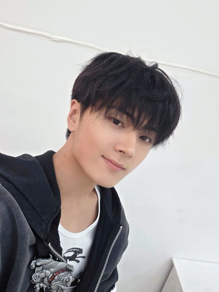 jongpetite's tweet image. MISS YOU MISS YOU😢❤️