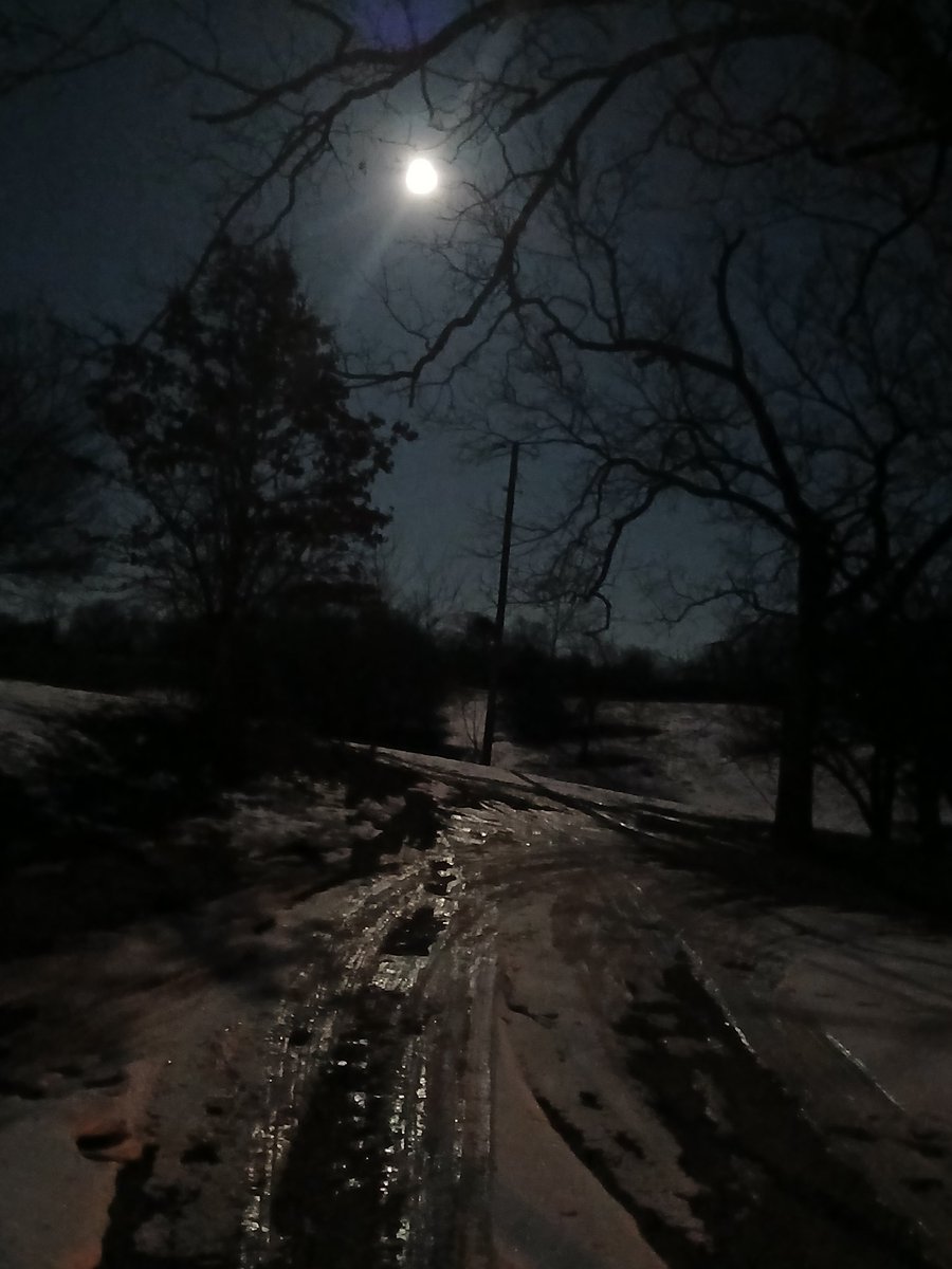 okbreakers's tweet image. Thank you, God, for a beautiful, quiet, and peaceful night. This truly is one of your many blessings.