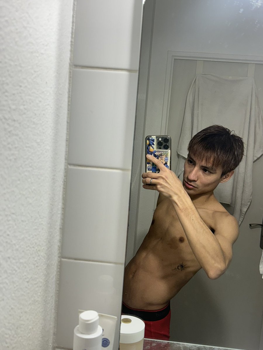 HFerreyro03's tweet photo. #chaud #toplatino #boy #viral https://t.co/bkCDepeSl0