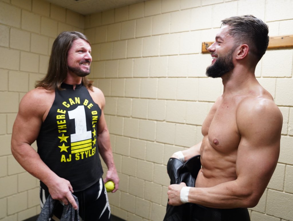 Finn Bálor tweet media