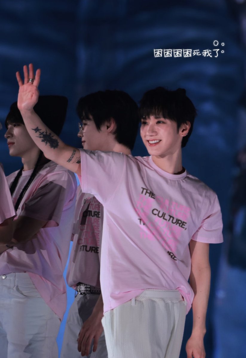 doiekunkun's tweet image. 😍😍

Cr: felesy