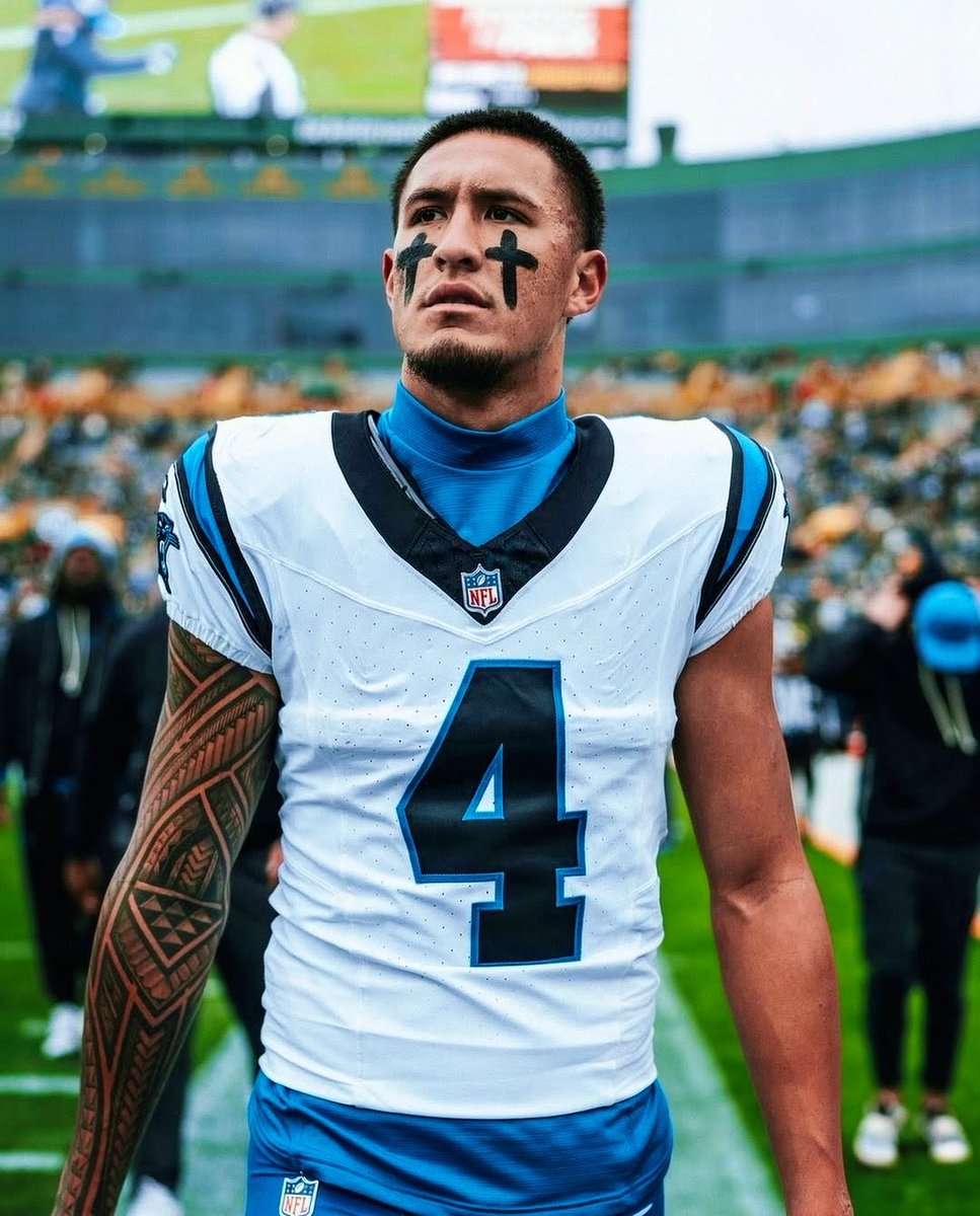 JustBlande's tweet photo. when do they announce him offensive rookie of the year https://t.co/wNttVMBfUL