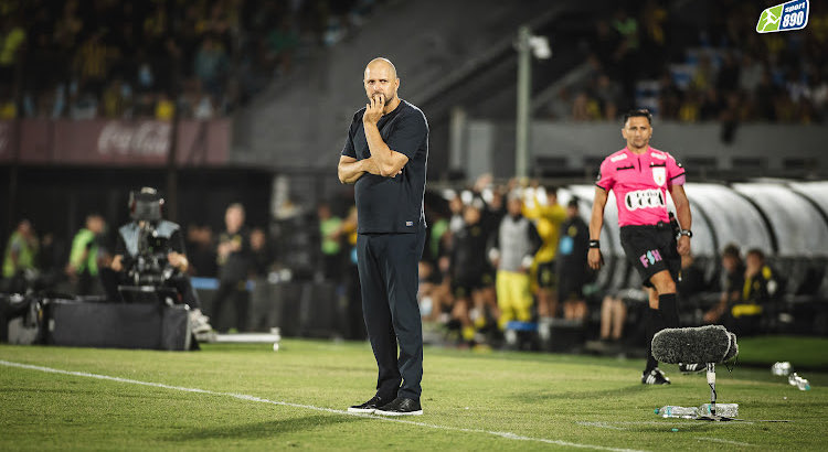 Sport890's tweet image. “Un poco lo planificado salió, nos faltó tener frescura en los cambios, ellos hicieron tiempo queriendo llegar a los penales y nos faltó experiencia en los penales”

Jadson Viera en Sport 890