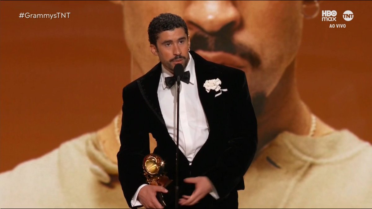 bchartsnet's tweet image. "Não somos selvagens, não somos animais, somos humanos e somos americanos" - Bad Bunny sobre comunidade latina #GRAMMYs