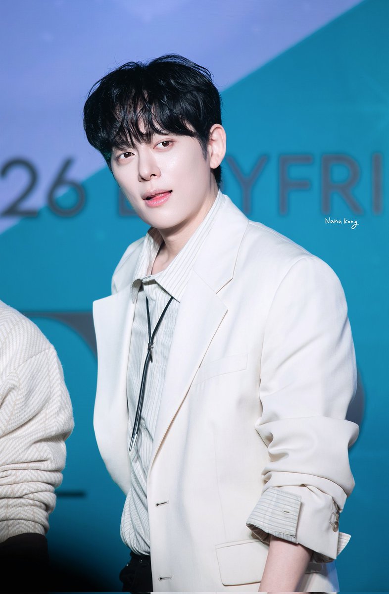 260101
BOYFRIEND JAPAN LIVE TOUR 
𝐓𝐎𝐃𝐀𝐘：𝐍𝐄𝐖 𝐏𝐀𝐆𝐄
#동현