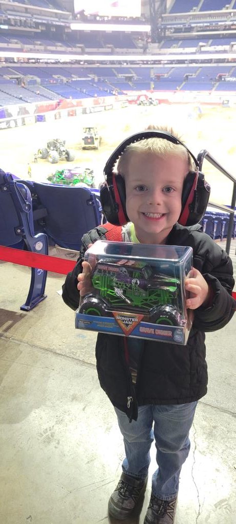 _SethMontgomery's tweet photo. First time @MonsterJam for his birthday, and it was "the best day ever"

Thankful to have these moments and enjoy the day with the dude! https://t.co/GQvPYzW5w7