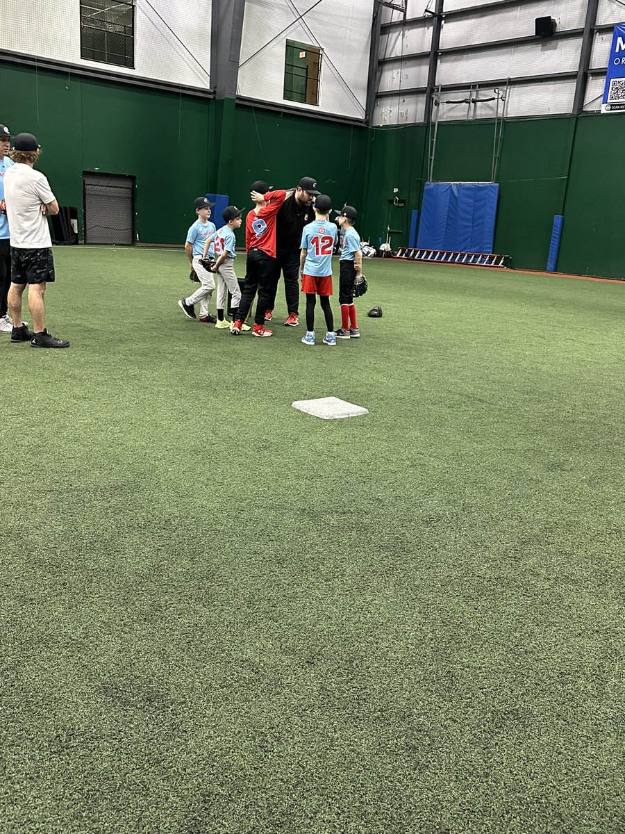 UBA Select tweet media