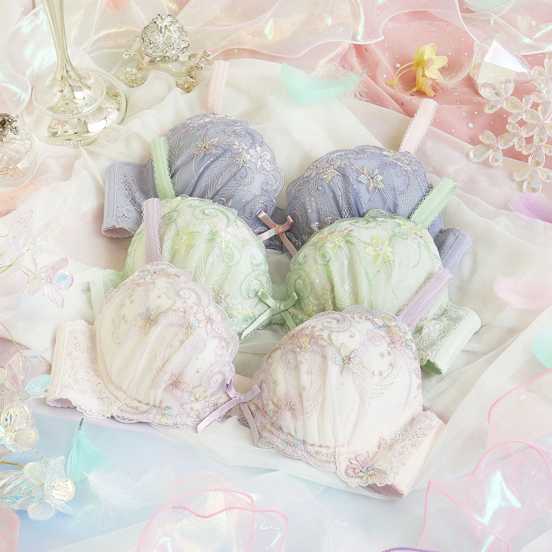 𝟤𝟨𝖲/𝖲 𝖯𝗋𝗂𝗇𝖼𝖾𝗌𝗌 𝖢𝗈𝗅𝗅𝖾𝖼𝗍𝗂𝗈𝗇🏰🤍 ⁡ 