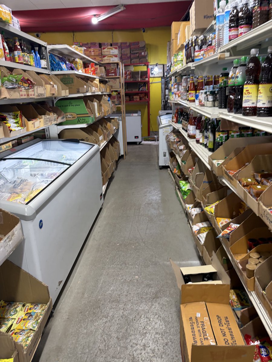 アジアンベース 茨城県古河市諸川1822−2 フラップタウンの2号店