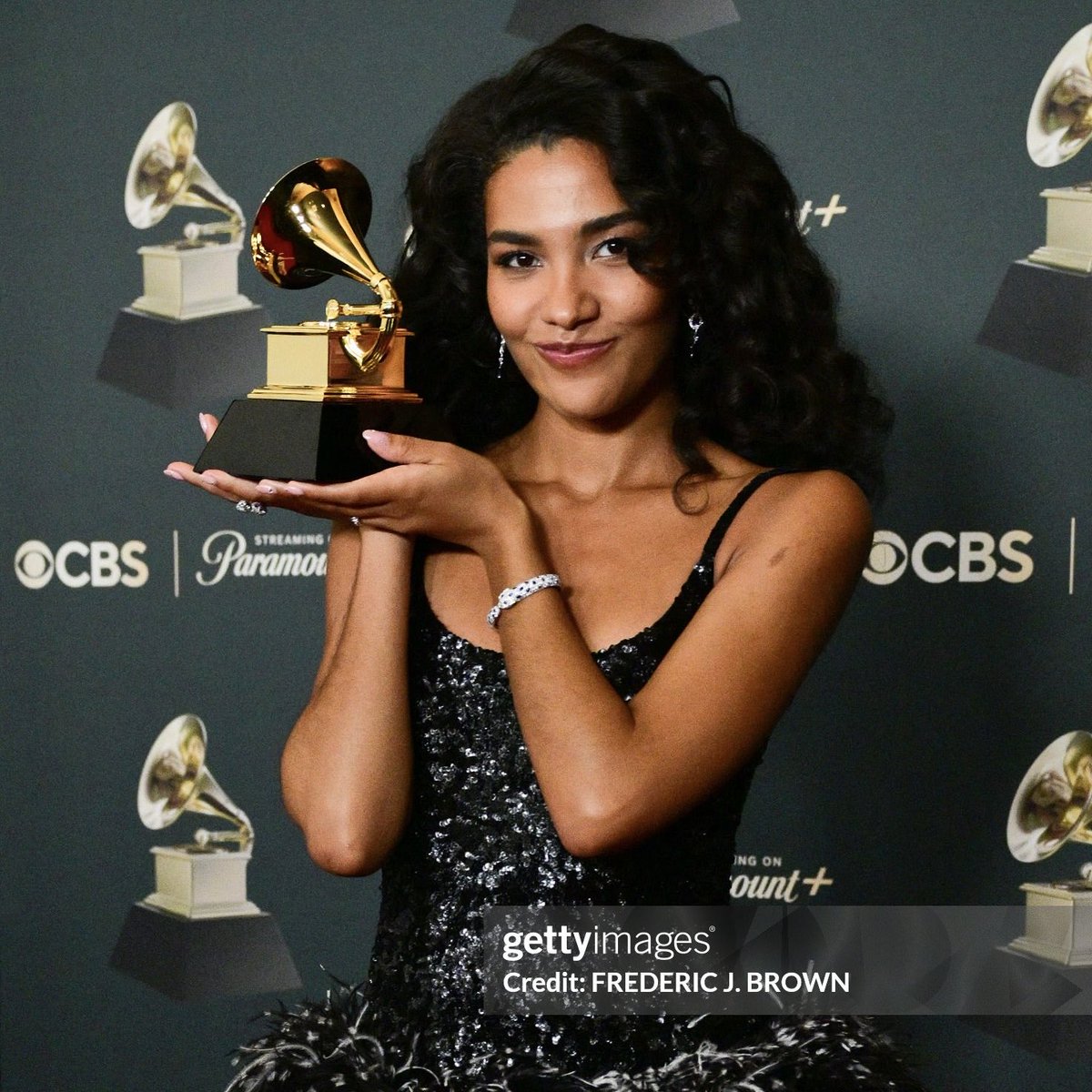 olivia dean how you shineeee!!!