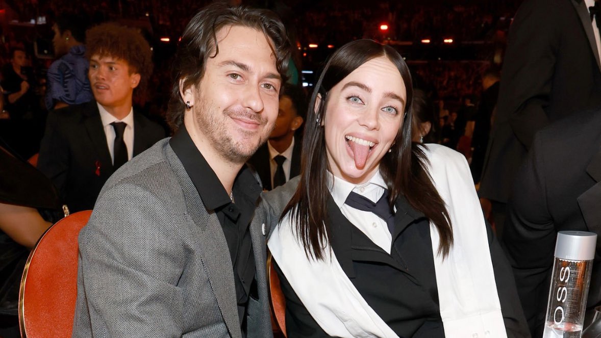 billiesdyke's tweet photo. im crying so bad billie dgaf https://t.co/VKB12BTcCs