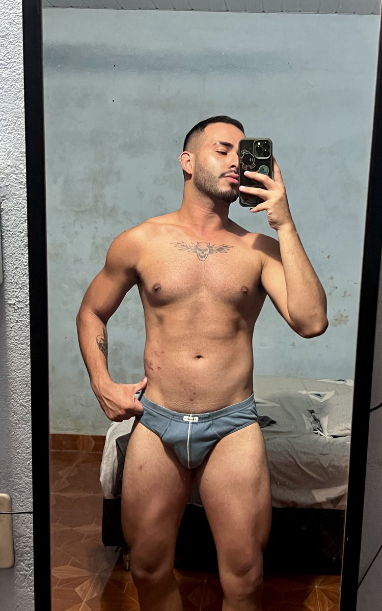 Iván tweet media