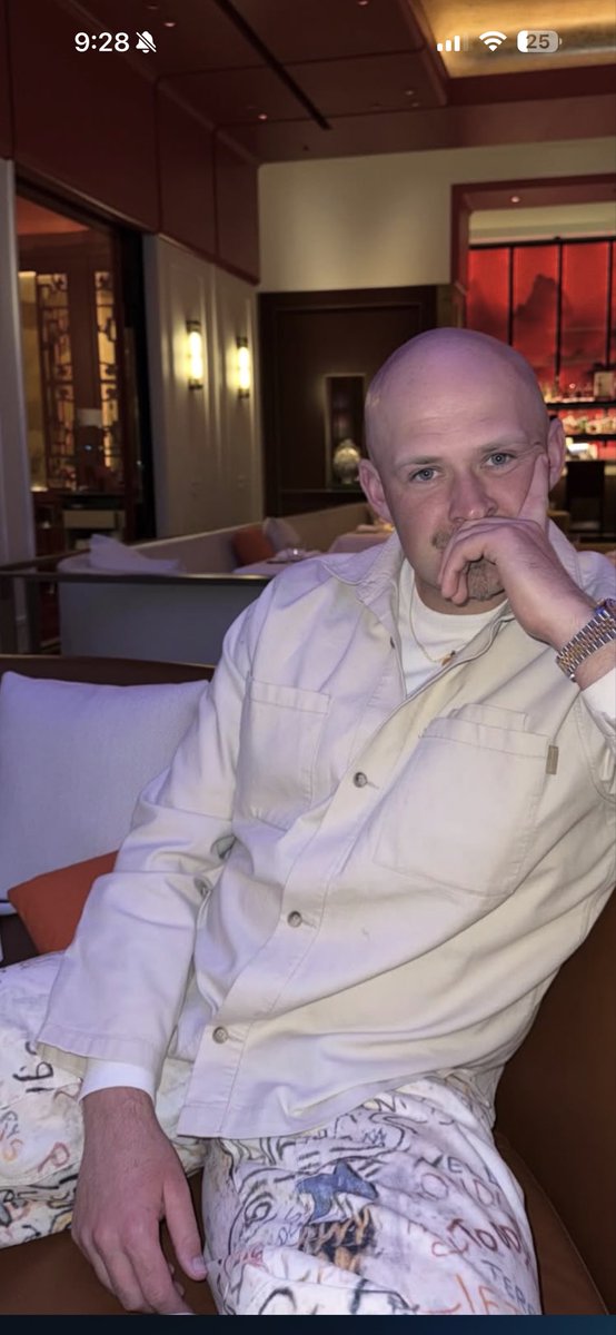 Has anyone asked why Harry Hall purposefully dresses like a dork on the course but posts thirst trap IG pics in trendy fits off the course?

Could be one for you to pick up <a href="/CPowers14/">Christopher Powers</a>. Will leave with you.