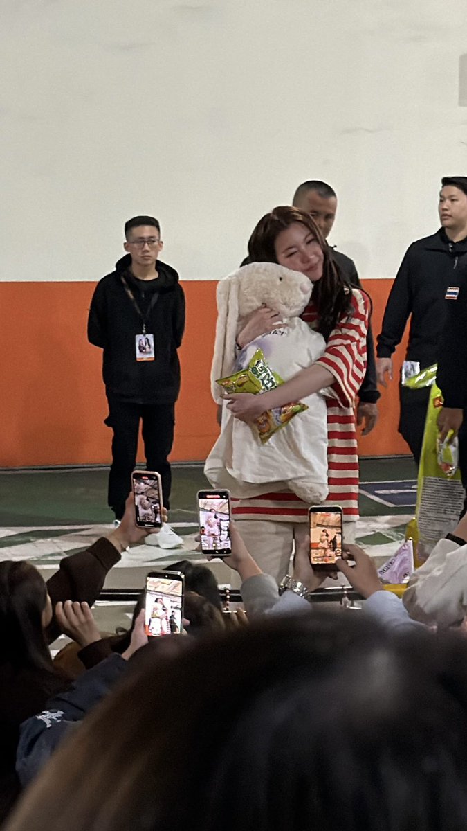 ormmormm's tweet image. aroi makkkkk🤩🫶🏻❤️Thank you Taipei✌🏻

LINGORM TP FANMEET
#LingOrmTaipeiFanmeeting