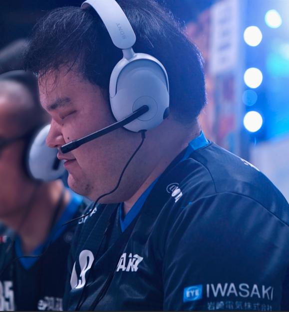 🎮#IGD2026 出演者紹介＃６🎮

ePARA　ナオヤ（ <a href="/noy_0207/">北村直也(NAOYA)@令和の座頭市</a> ）

全盲でありながら、視覚情報を全て聴覚情報に変換して戦うその姿は、まさに「心眼」ー。

「見えなくても、音で相手と対話できる」という格闘ゲームの魅力を発信し続けています！