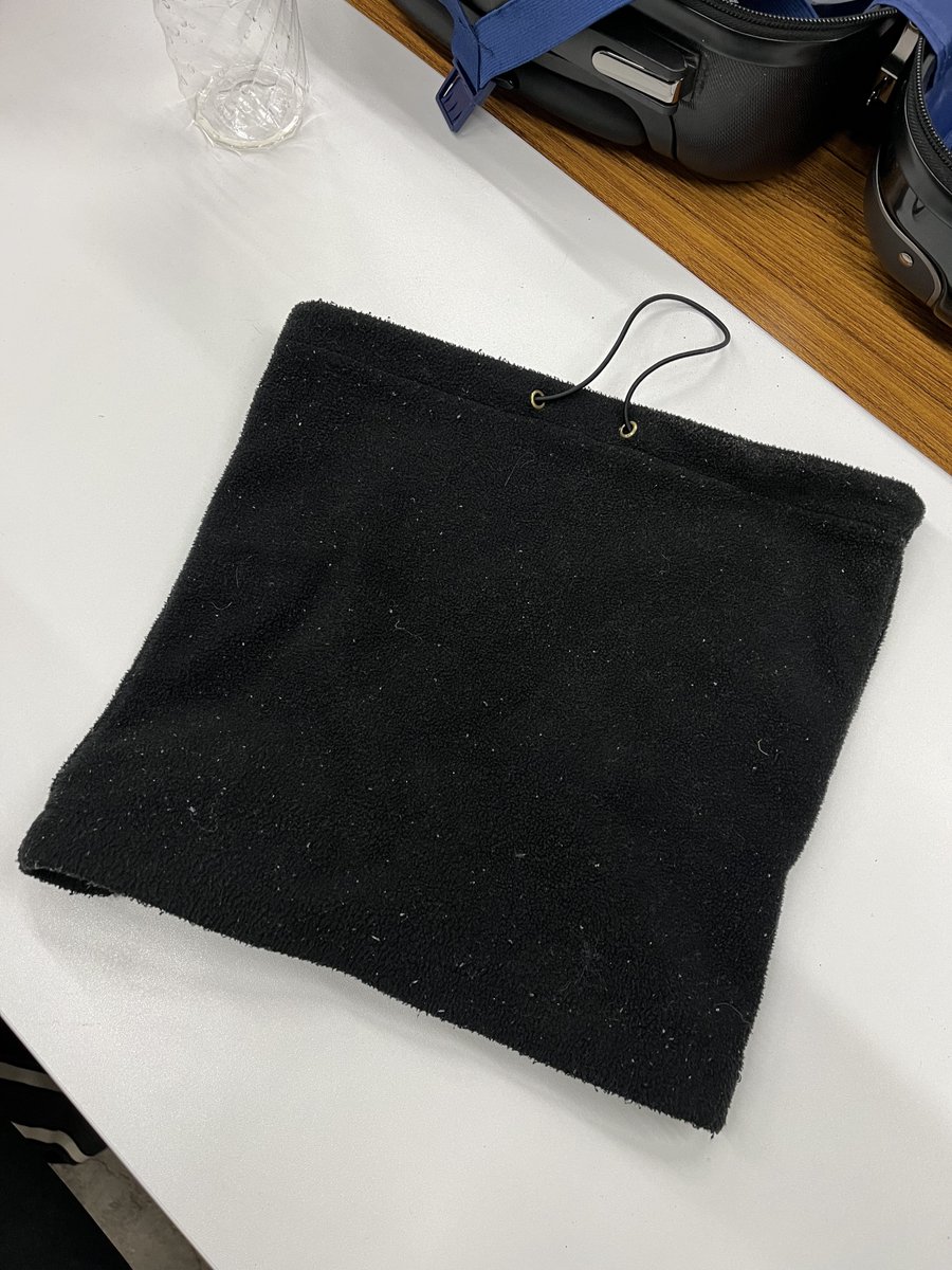 #君が眉毛を剃った日 
お陰様で無事終演いたしました。
来場いただいたたくさんの方々、
本当にありがとうございます！

会場内に落とし物がございました。
お心当たりのある方はご連絡いただけますと幸いです！