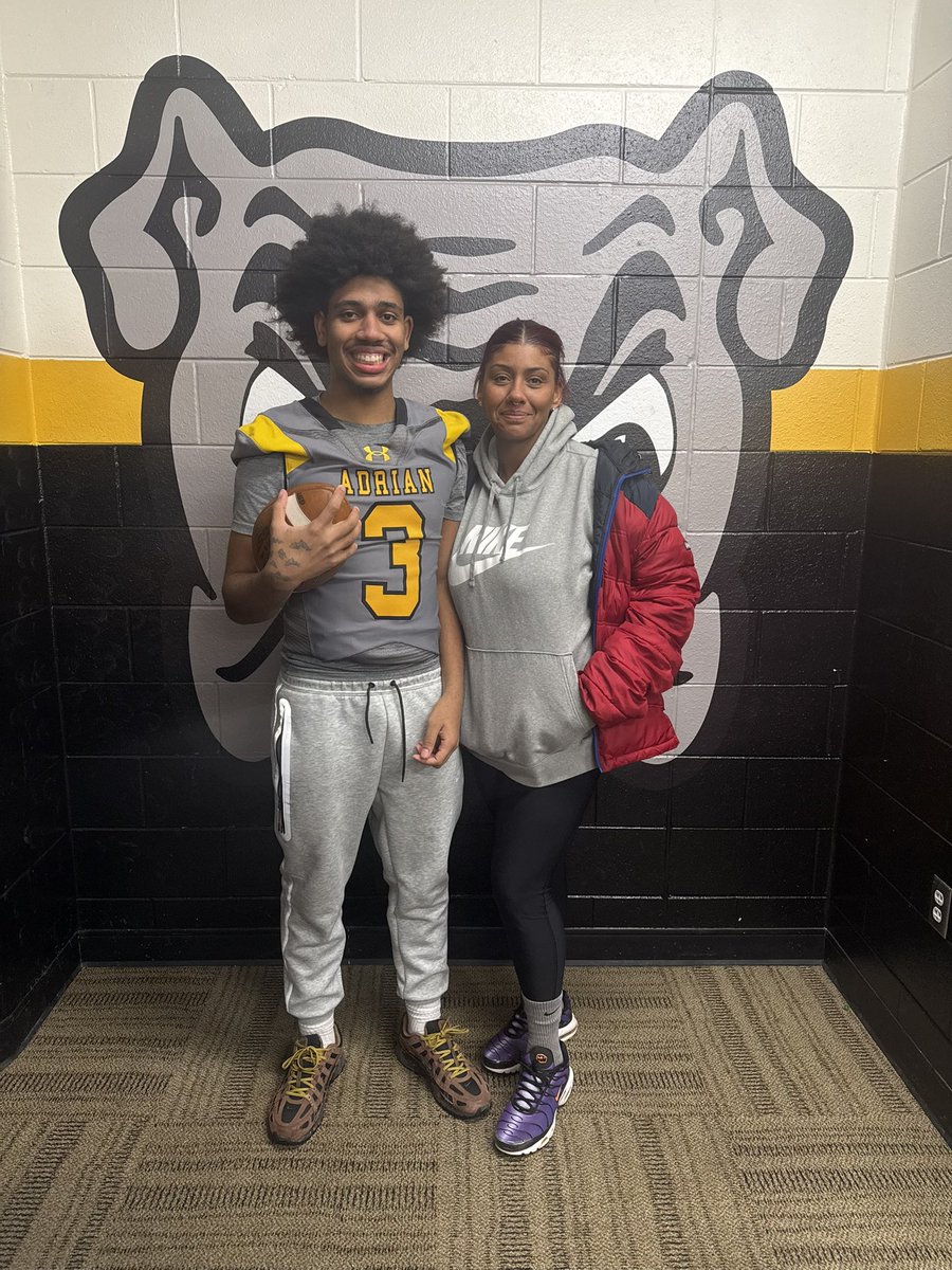 Nasyre Walker tweet media