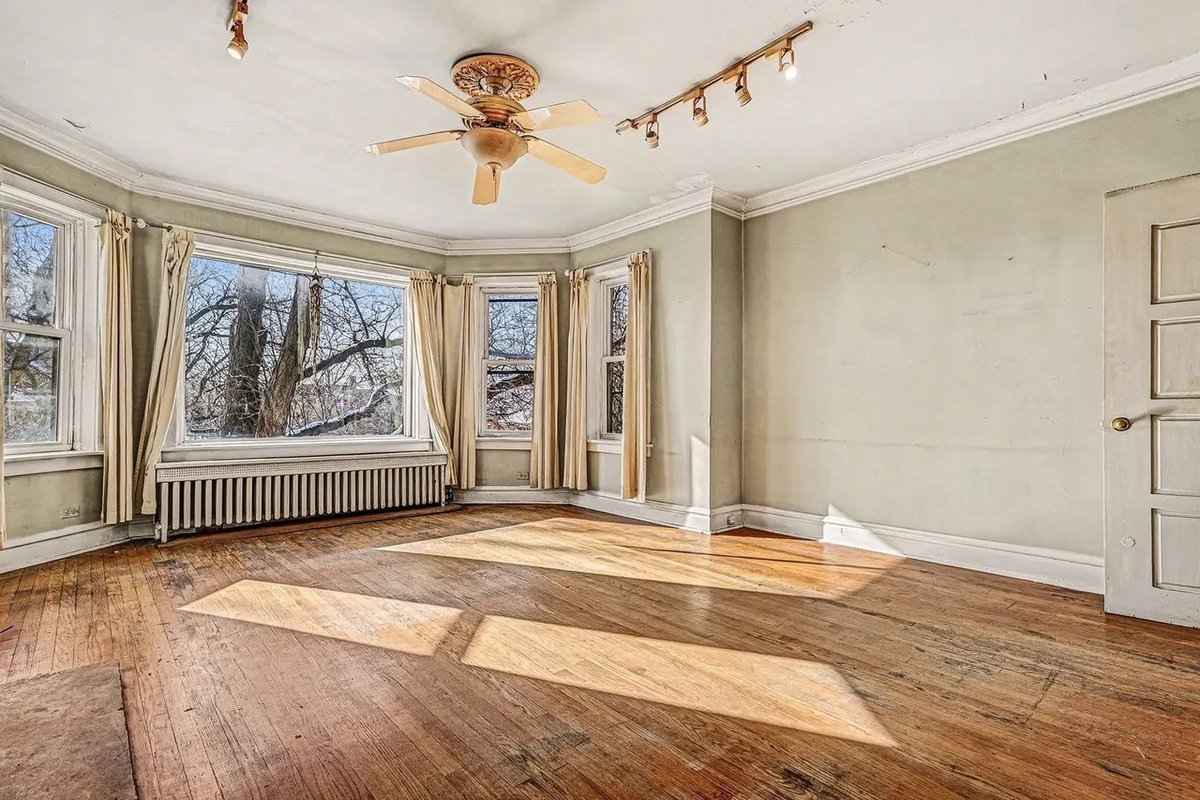 Midwest Antiquarian tweet media