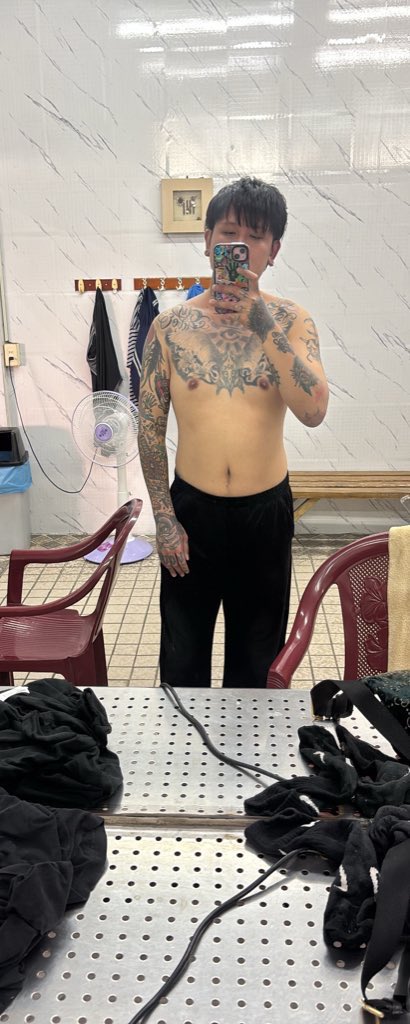 台中小飛俠✈️ tweet media