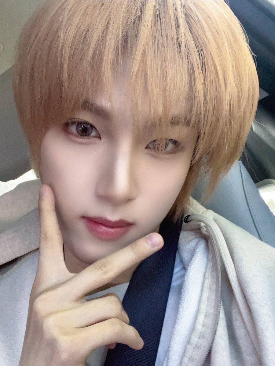 inthe_x_project's tweet image. [📷] 𝑰𝑵𝑻𝑯𝑬 𝑿 𝒑𝒓𝒐𝒋𝒆𝒄𝒕 #MS81S21

원준아! 컴백 축하해!
오랜만에 만나서 정말 기뻤어☺️
새로운 모습 볼 수 있어서 너무 기대돼!
항상 응원하고 있으니까, 너무 무리하지 말고 몸 잘 챙기면서 활동도 파이팅😾👍

#MASATO #마사토
#INTHE_X #인더엑스
#INTHE_X_project #인더엑스프로젝트…