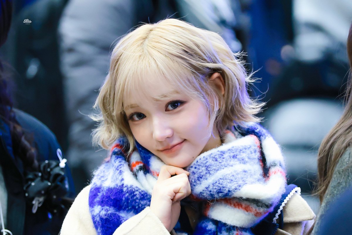 blisssjy's tweet photo. 260128 GMP HD
애착 머플러
8103014F W01BM A405
#지유 #JIYU #KiiiKiii #키키 https://t.co/SIndLANnvn