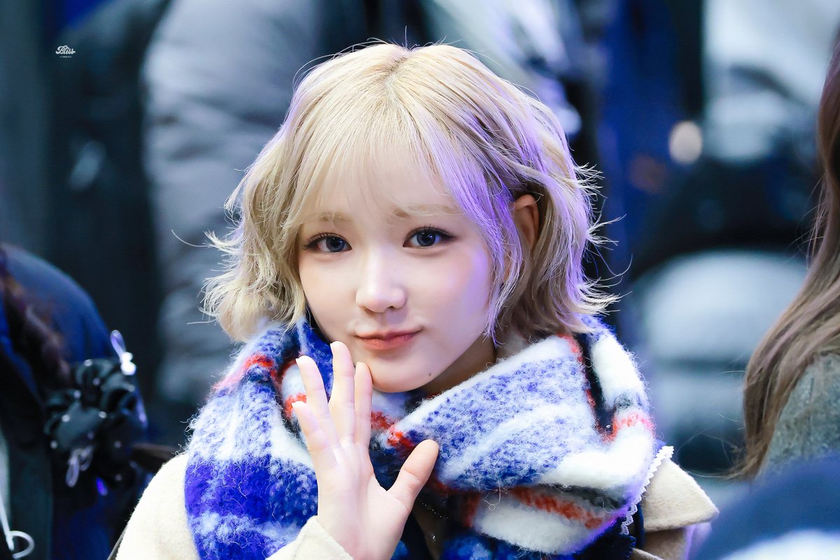 blisssjy's tweet photo. 260128 GMP HD
애착 머플러
8103014F W01BM A405
#지유 #JIYU #KiiiKiii #키키 https://t.co/SIndLANnvn