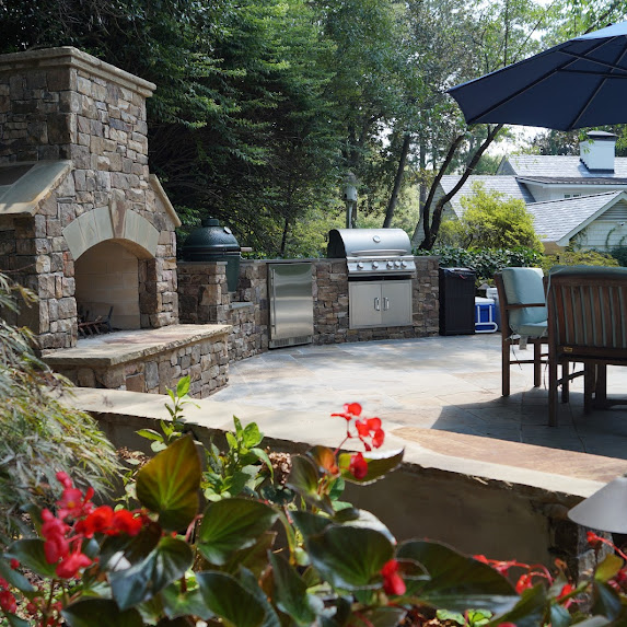 "...construction of COMPLETE OUTDOOR LIVING SPACES INCLUDING - fireplaces, fire pits, outdoor kitchens..."

Read more via our Google Update linked below.

share.google/iBAUt9uXy1aQlP…

#Google #Update
#Google_Update
#GoogleUpdate