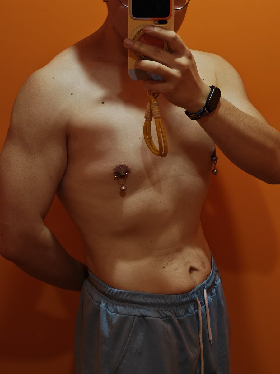 建议每一个有乳环的m都购入，并佩戴做有氧，一种持久的拉扯和爽感