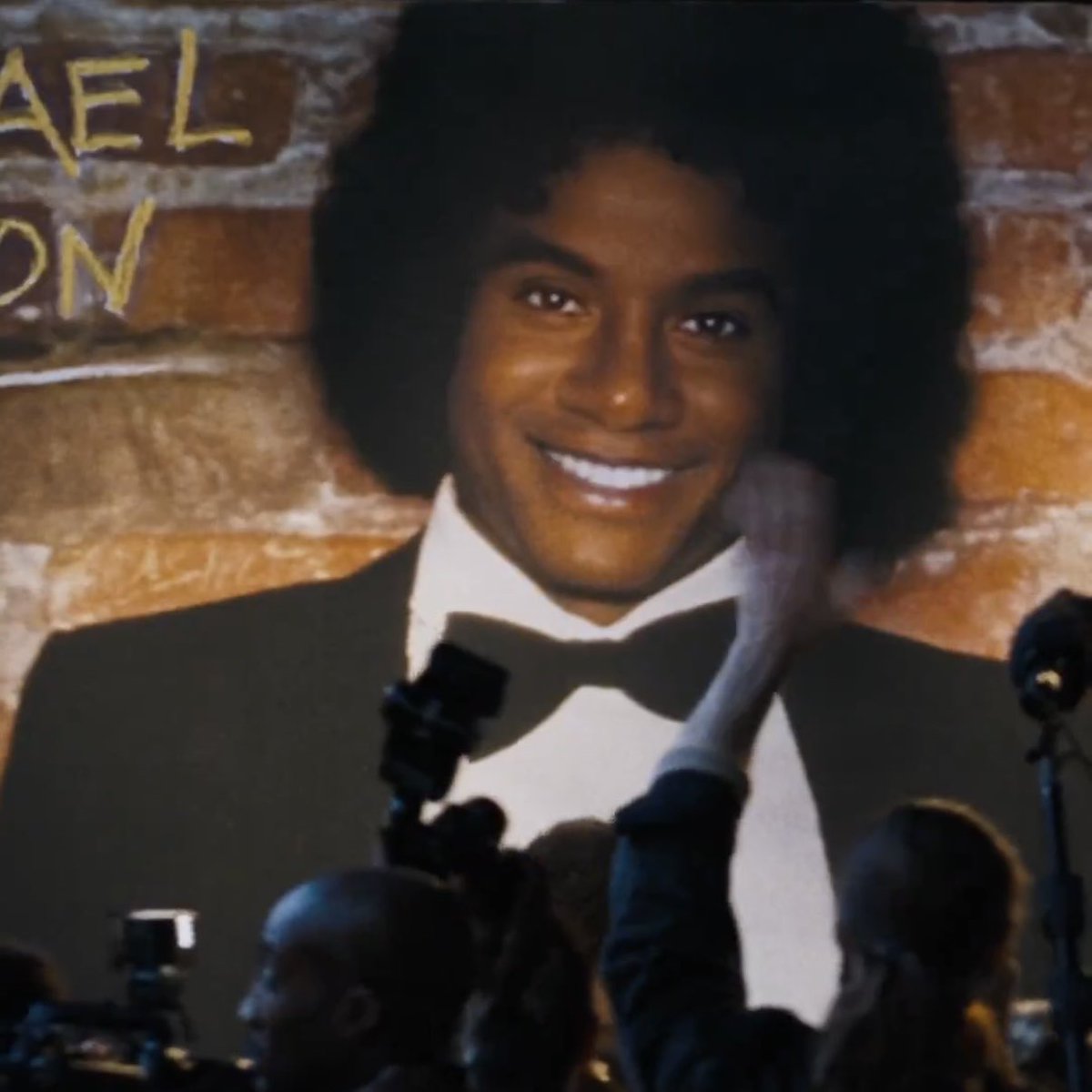 talktostxrs's tweet image. like PLEASEEEEE