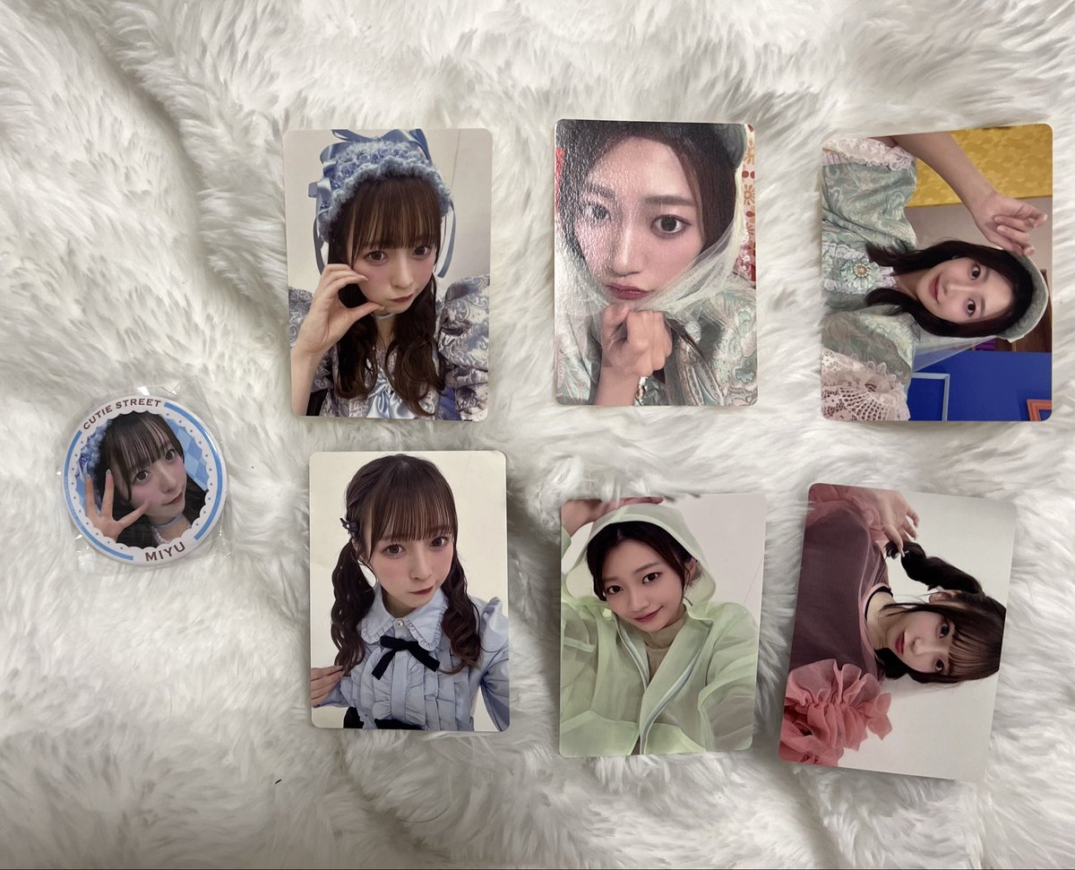 かほ tweet media
