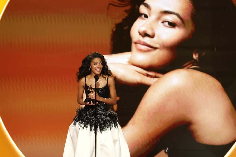 SHE'S FEELING BEAUTIFIED TONIGHT 💁‍♀️
 
Olivia Dean wins Best New Artist at the #GRAMMYs! 🏆
 
(📸: GRAMMYs/Instagram)
 
FULL STORY: abs-cbn.com/entertainment/…