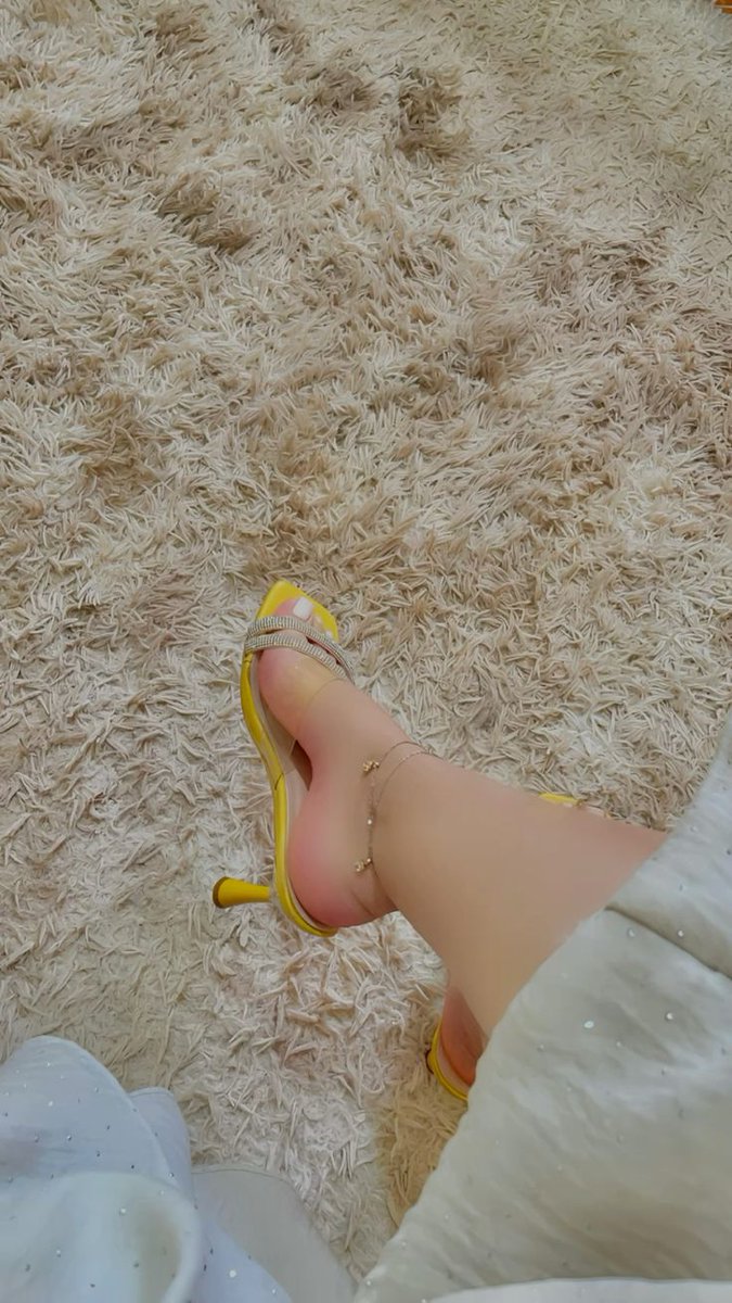 بيسو وزوجها tweet media