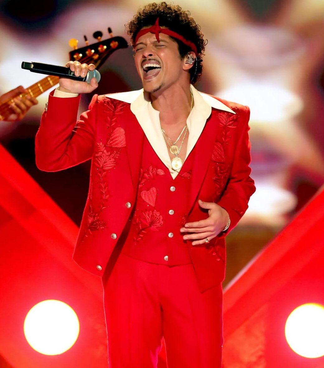 Bruno Mars Access tweet media